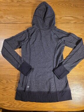 Lululemon Gray Herringbone Zip Hoodie Jacket Size 6